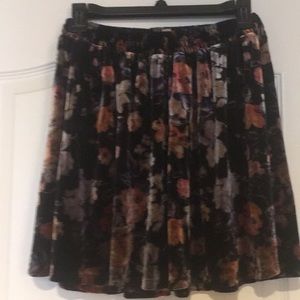 Ecote velour skirt